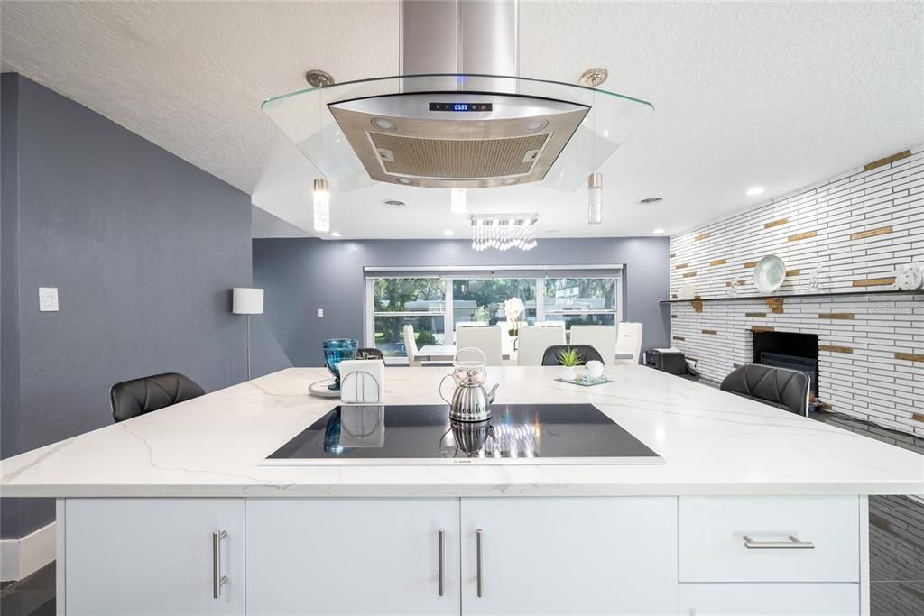 For Sale: $539,000 (3 beds, 3 baths, 2332 Square Feet)