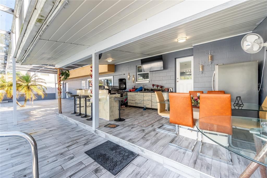 For Sale: $539,000 (3 beds, 3 baths, 2332 Square Feet)
