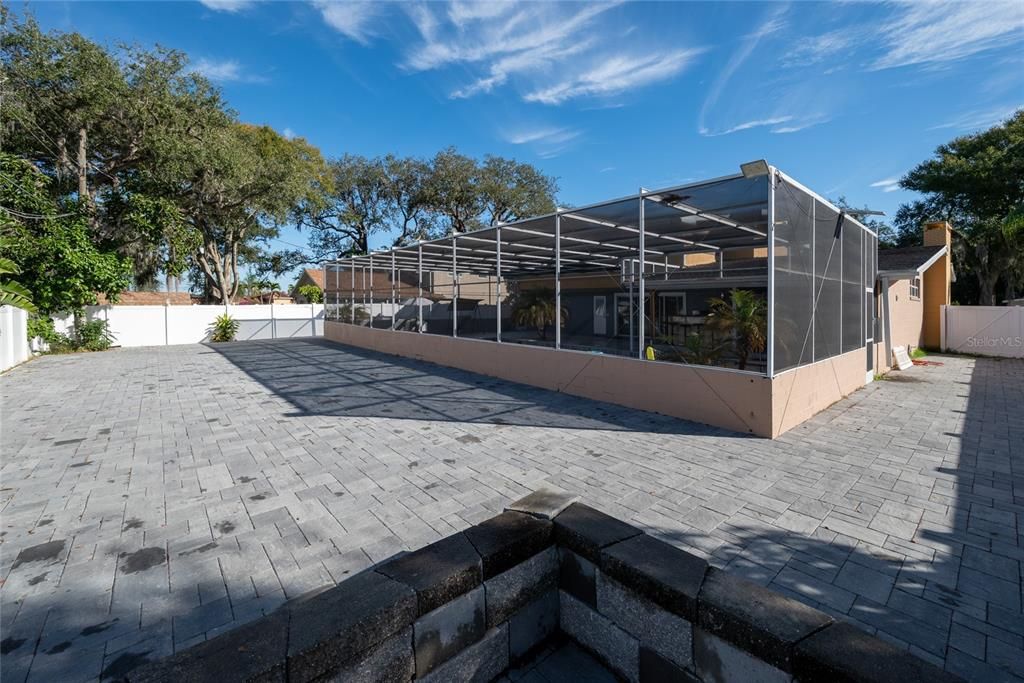 For Sale: $539,000 (3 beds, 3 baths, 2332 Square Feet)