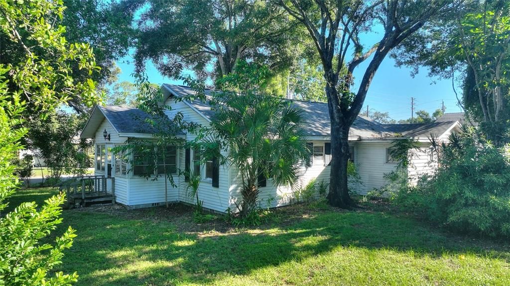 For Sale: $249,900 (3 beds, 2 baths, 1362 Square Feet)