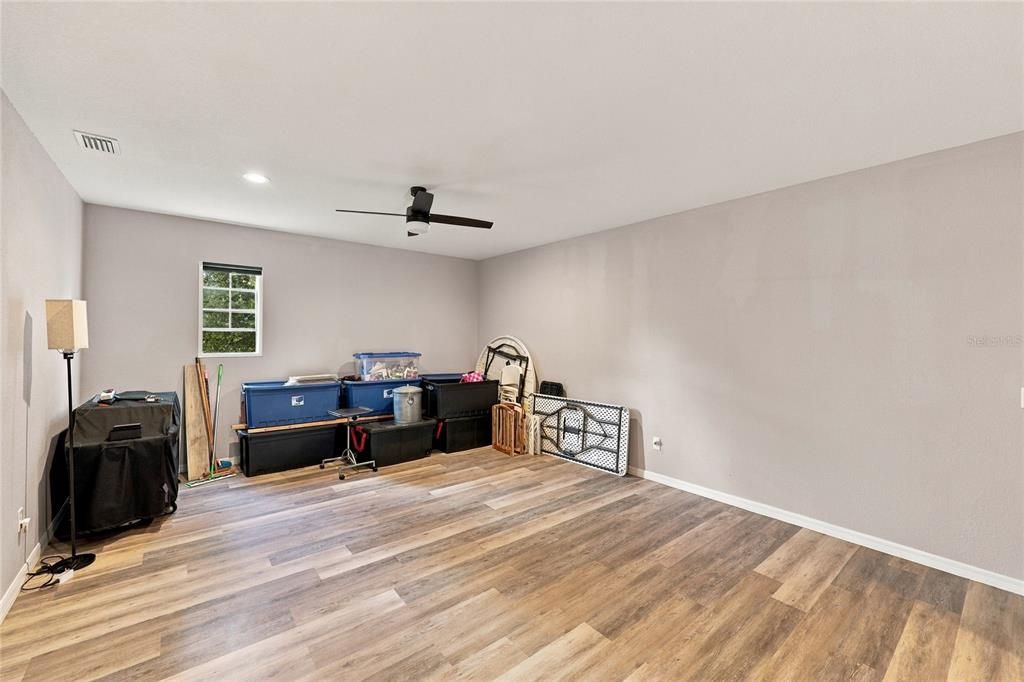 En Venta: $629,000 (5 camas, 3 baños, 3335 Pies cuadrados)