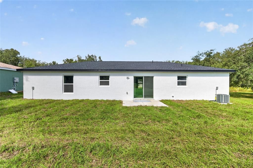 For Sale: $240,000 (3 beds, 2 baths, 1286 Square Feet)