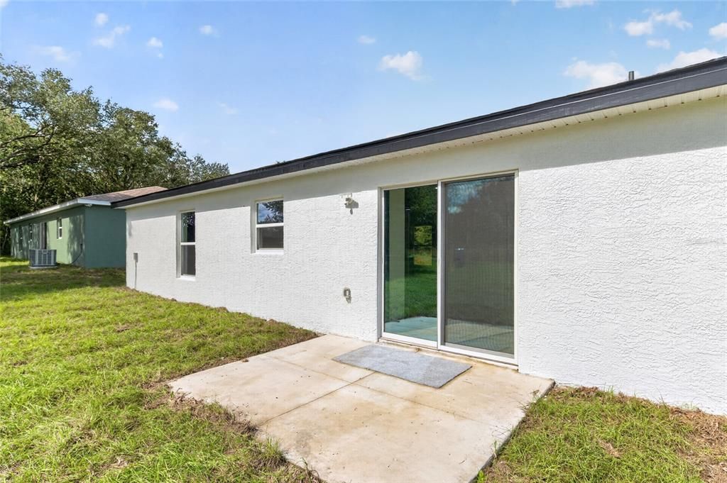 For Sale: $240,000 (3 beds, 2 baths, 1286 Square Feet)
