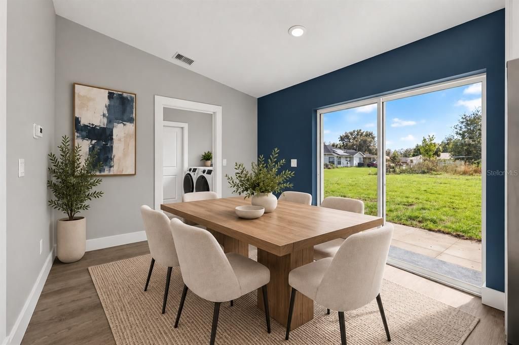 For Sale: $240,000 (3 beds, 2 baths, 1286 Square Feet)