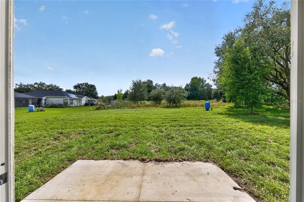 For Sale: $240,000 (3 beds, 2 baths, 1286 Square Feet)