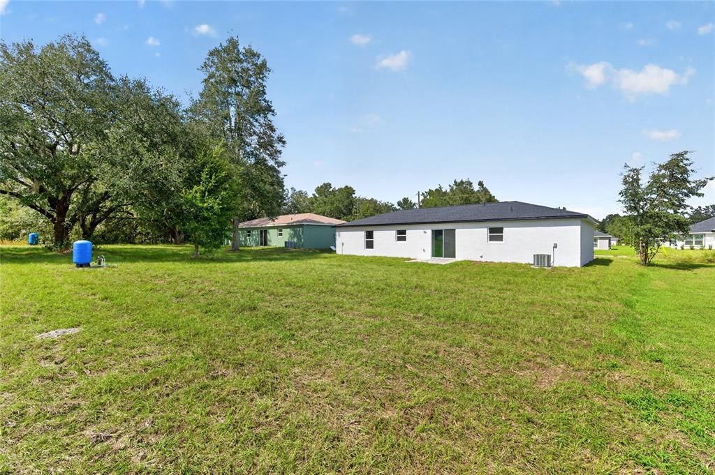 For Sale: $240,000 (3 beds, 2 baths, 1286 Square Feet)