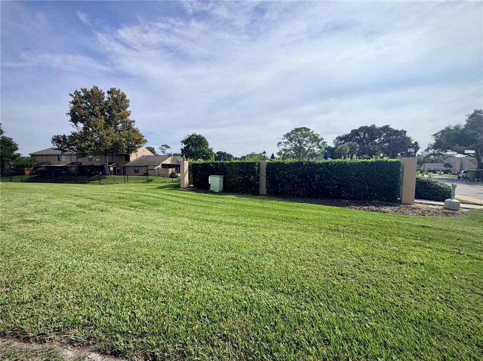 For Rent: $1,800 (2 beds, 1 baths, 980 Square Feet)