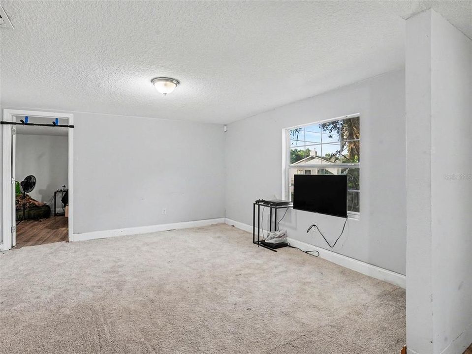 En Venta: $200,000 (3 camas, 2 baños, 1143 Pies cuadrados)