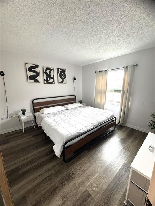 For Rent: $1,695 (2 beds, 1 baths, 731 Square Feet)
