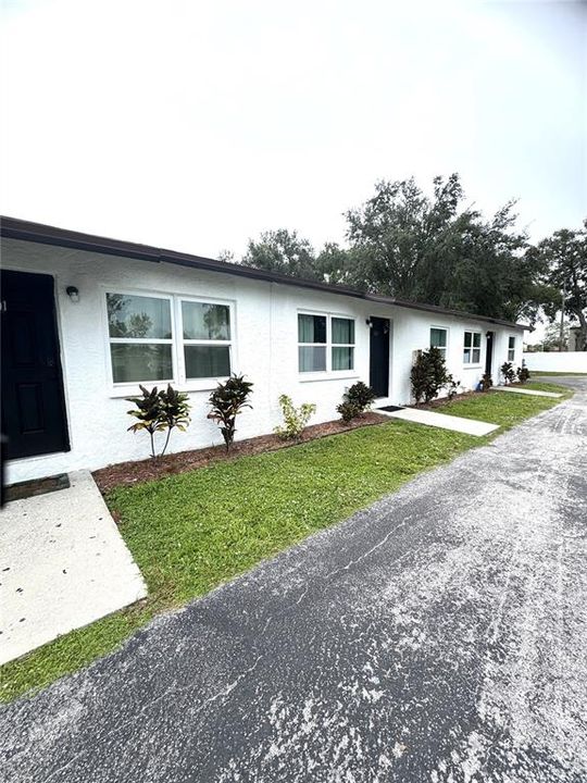 For Rent: $1,695 (2 beds, 1 baths, 731 Square Feet)