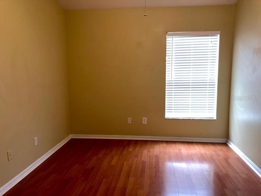 En Renta: $2,650 (4 camas, 2 baños, 2052 Pies cuadrados)