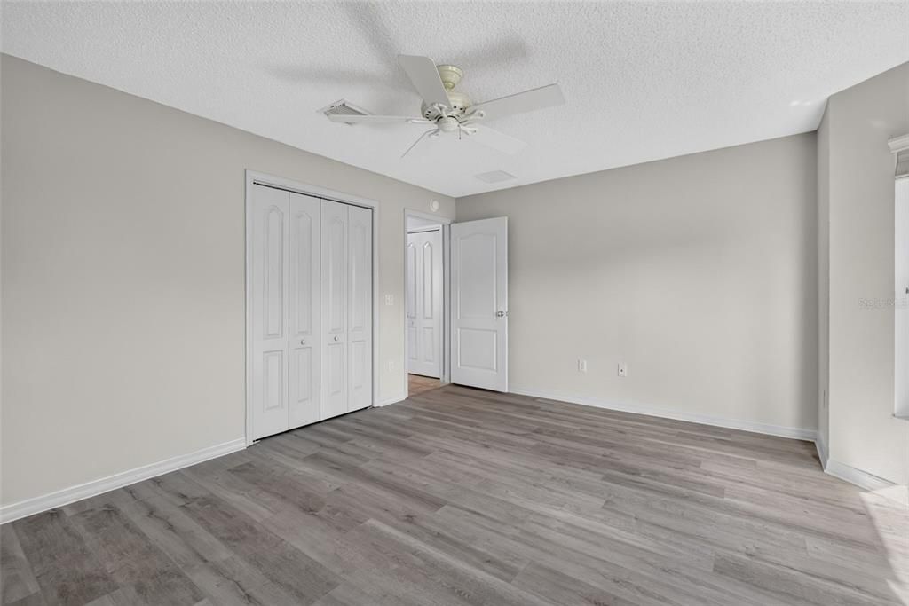 For Sale: $550,000 (3 beds, 2 baths, 2003 Square Feet)