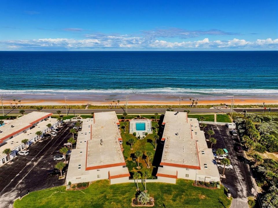 For Sale: $379,000 (2 beds, 2 baths, 1184 Square Feet)