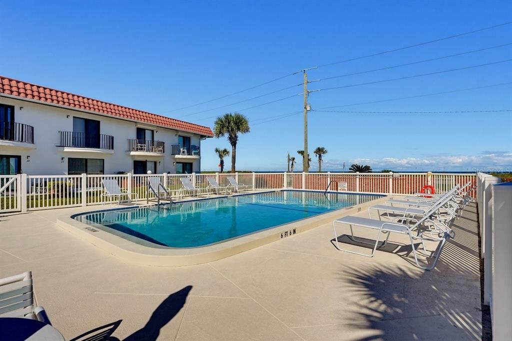 For Sale: $379,000 (2 beds, 2 baths, 1184 Square Feet)