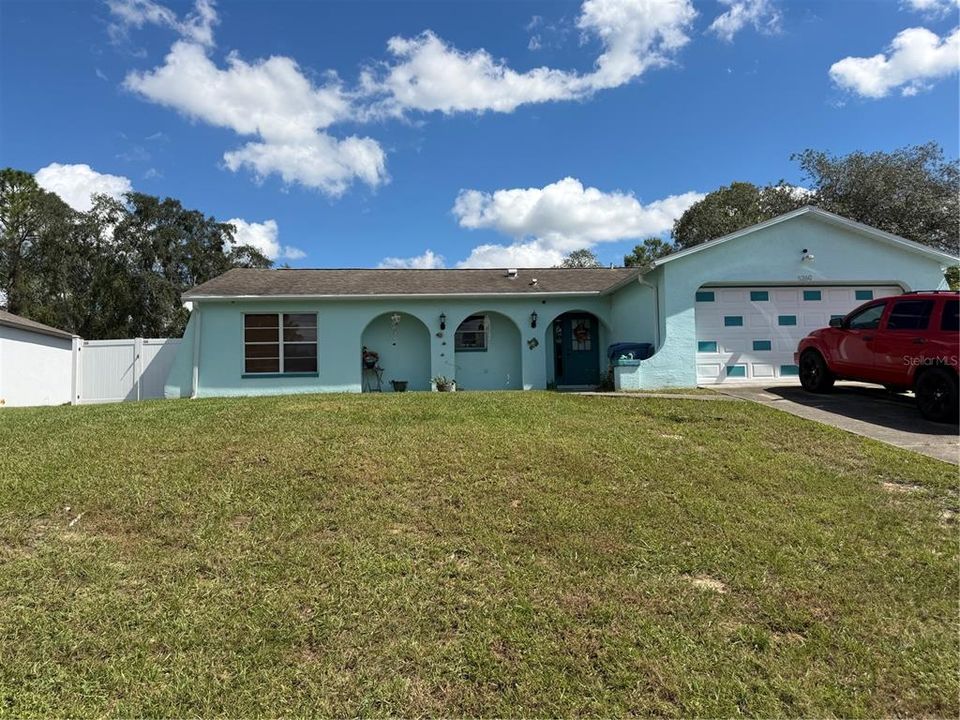 En Venta: $249,900 (3 camas, 2 baños, 1365 Pies cuadrados)