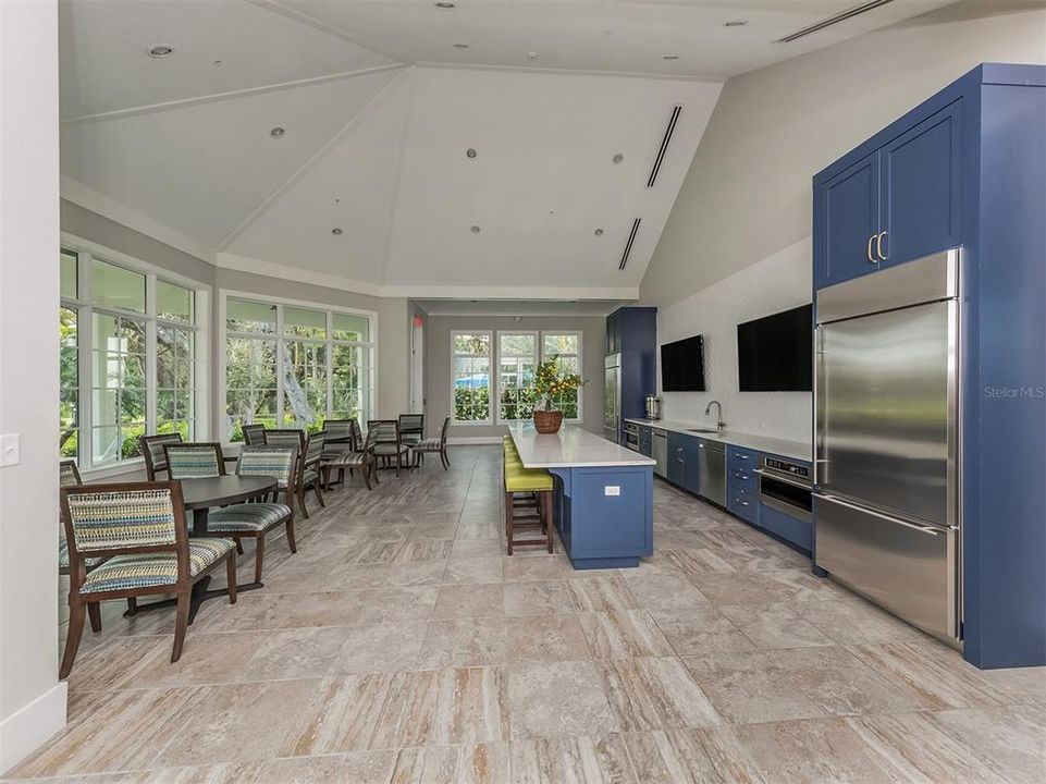 For Sale: $424,000 (2 beds, 2 baths, 1517 Square Feet)