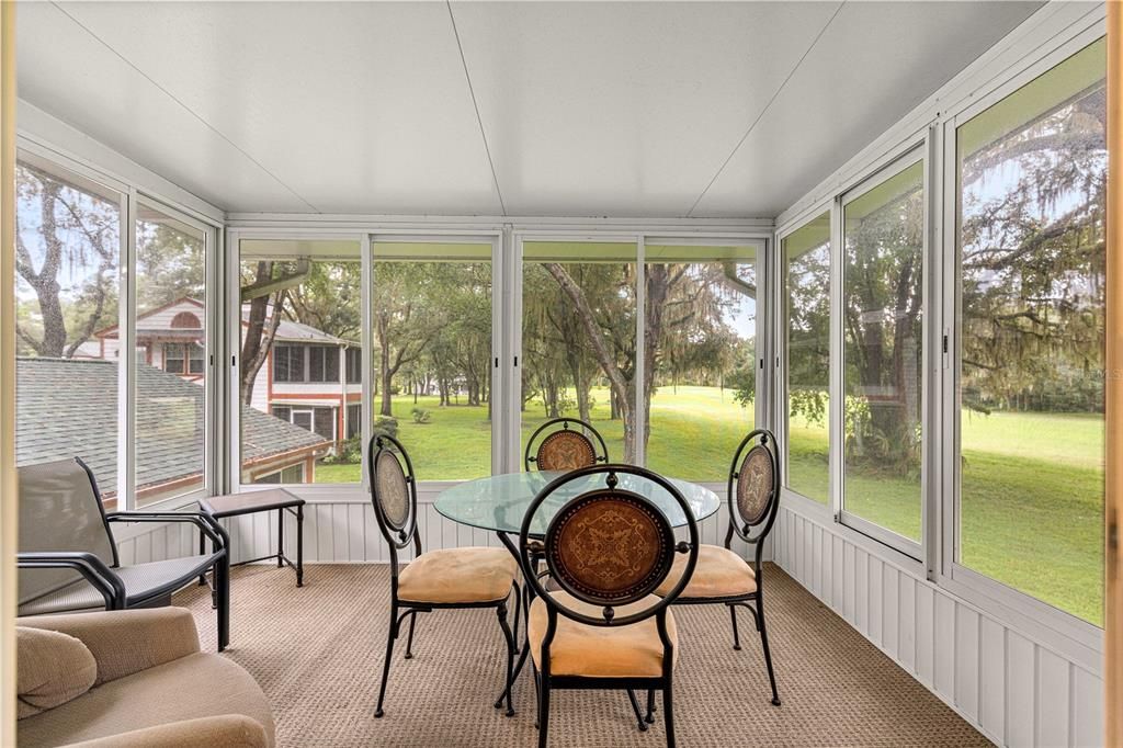 For Sale: $119,000 (2 beds, 2 baths, 840 Square Feet)