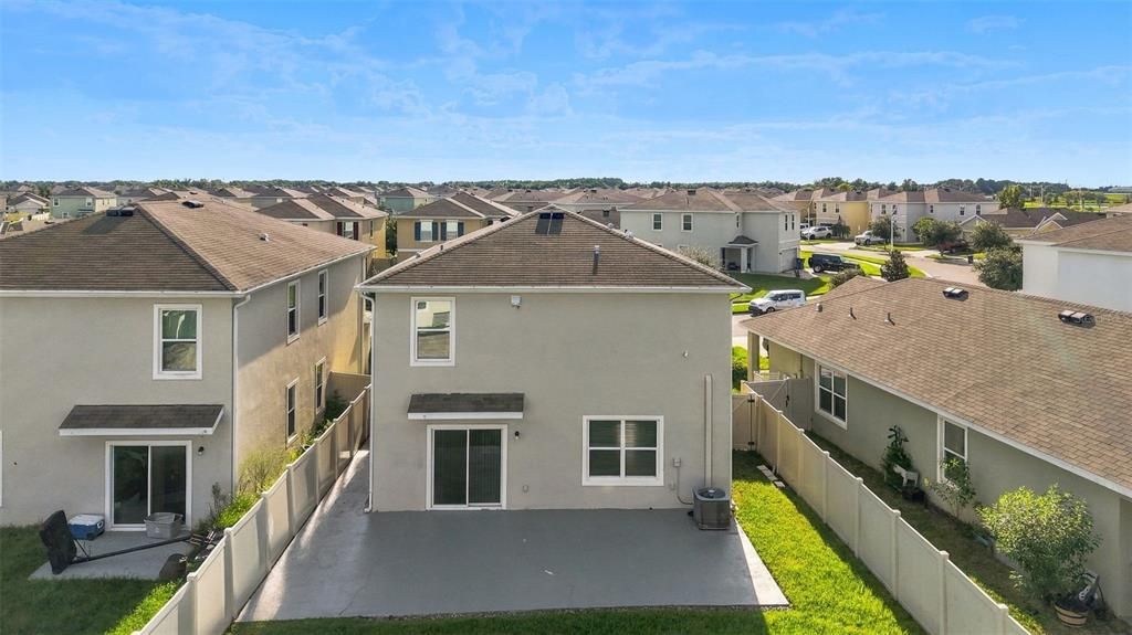 На продажу: $389,900 (4 спален, 2 ванн, 2007 Квадратных фут)