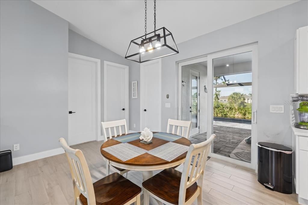 En Venta: $495,000 (3 camas, 2 baños, 1657 Pies cuadrados)