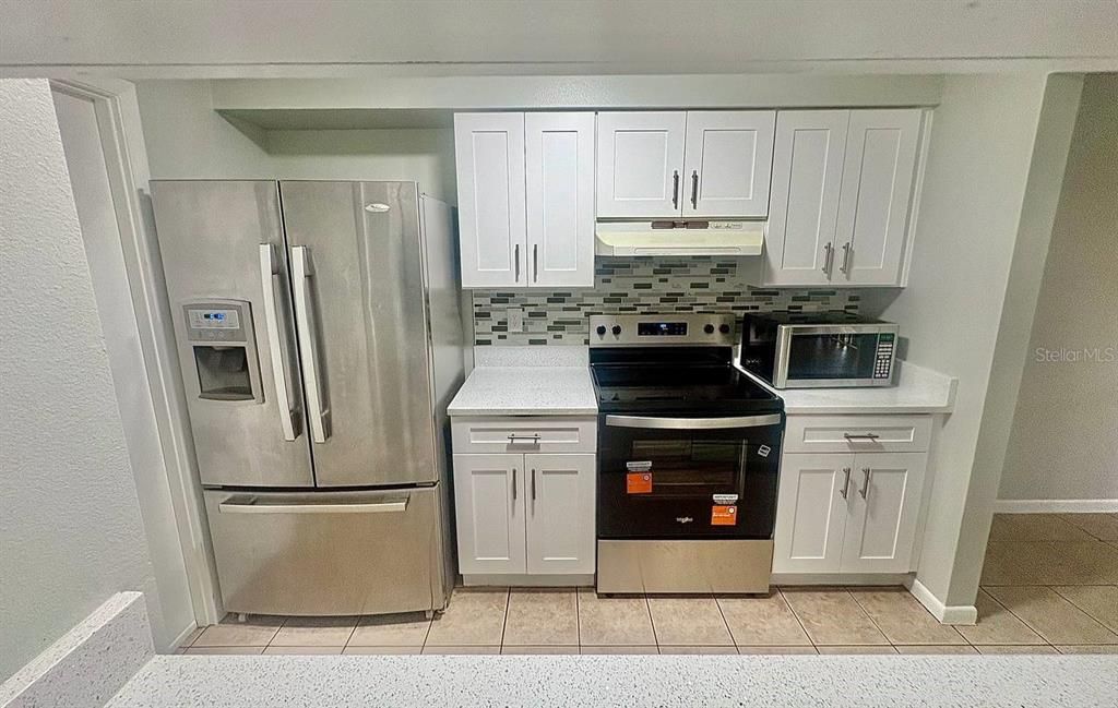 For Rent: $2,000 (3 beds, 2 baths, 1215 Square Feet)