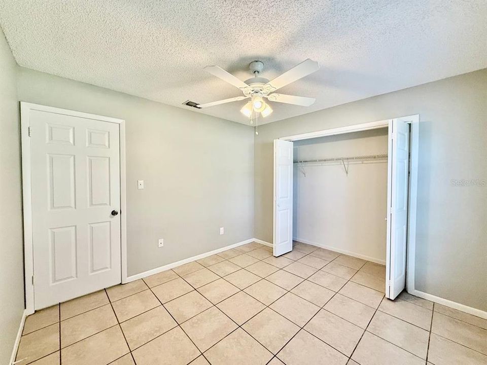 For Rent: $2,000 (3 beds, 2 baths, 1215 Square Feet)