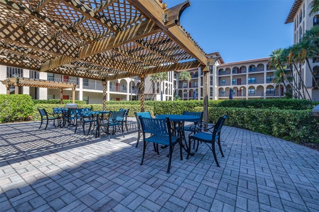 En Venta: $299,000 (2 camas, 2 baños, 1147 Pies cuadrados)