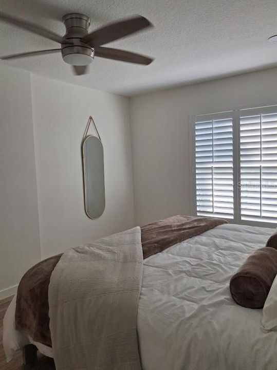 For Rent: $1,900 (1 beds, 1 baths, 669 Square Feet)