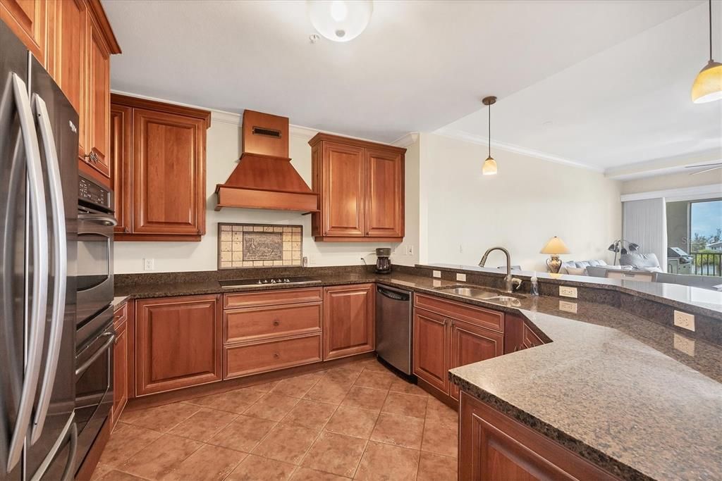 For Sale: $535,000 (2 beds, 2 baths, 1682 Square Feet)