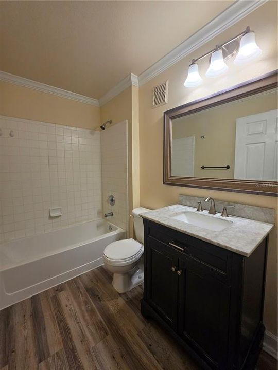 For Rent: $1,400 (2 beds, 2 baths, 1205 Square Feet)