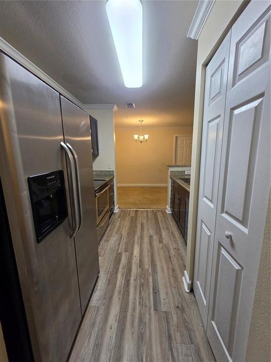 For Rent: $1,400 (2 beds, 2 baths, 1205 Square Feet)