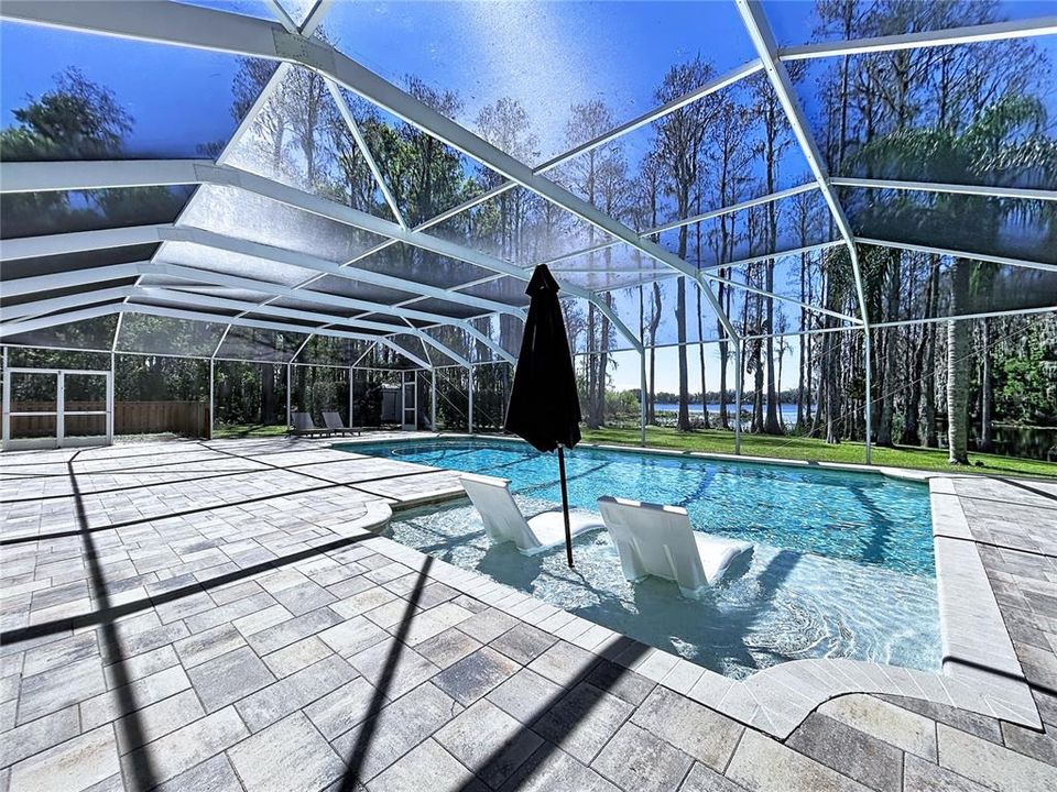 En Venta: $1,375,000 (5 camas, 3 baños, 3339 Pies cuadrados)