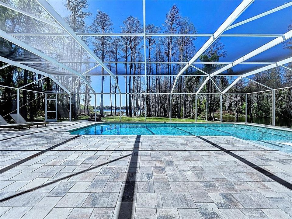 En Venta: $1,375,000 (5 camas, 3 baños, 3339 Pies cuadrados)