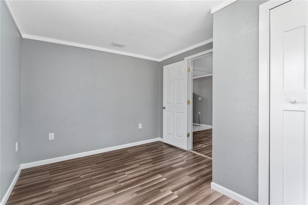 For Sale: $269,900 (3 beds, 3 baths, 1581 Square Feet)