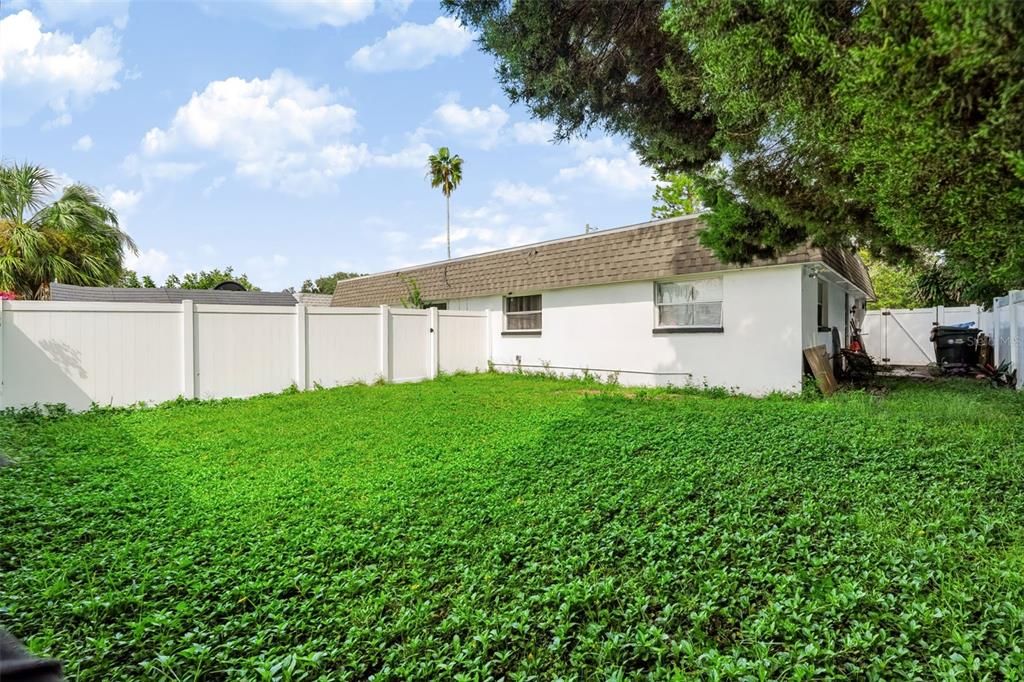 For Sale: $525,000 (4 beds, 0 baths, 2053 Square Feet)