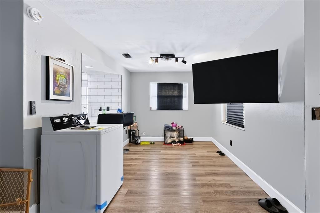 For Sale: $525,000 (4 beds, 0 baths, 2053 Square Feet)