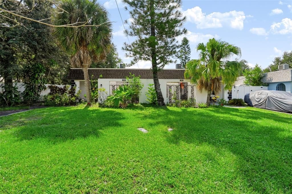 For Sale: $525,000 (4 beds, 0 baths, 2053 Square Feet)