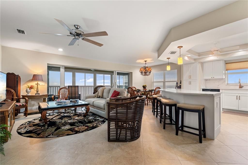 For Sale: $310,000 (3 beds, 2 baths, 1592 Square Feet)