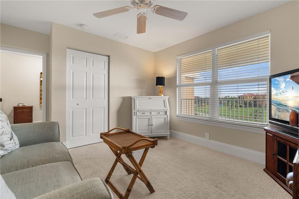 For Sale: $310,000 (3 beds, 2 baths, 1592 Square Feet)
