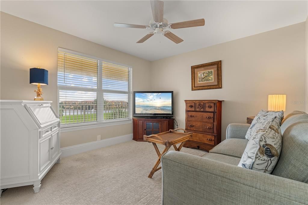 For Sale: $310,000 (3 beds, 2 baths, 1592 Square Feet)