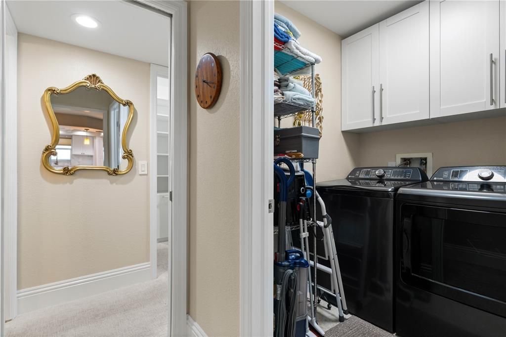 For Sale: $310,000 (3 beds, 2 baths, 1592 Square Feet)