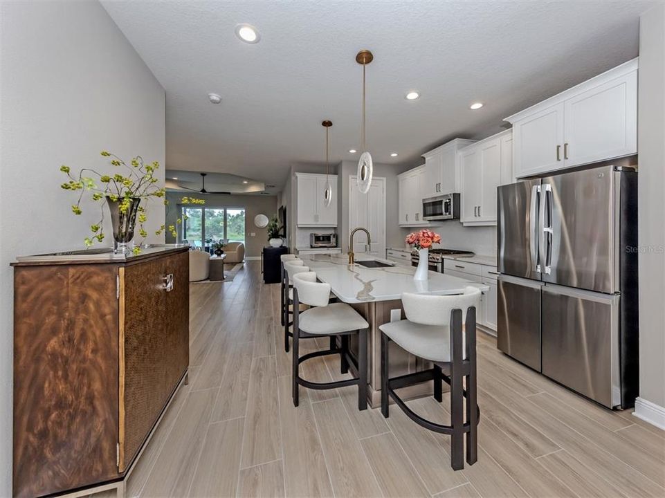 En Venta: $549,000 (3 camas, 2 baños, 1850 Pies cuadrados)
