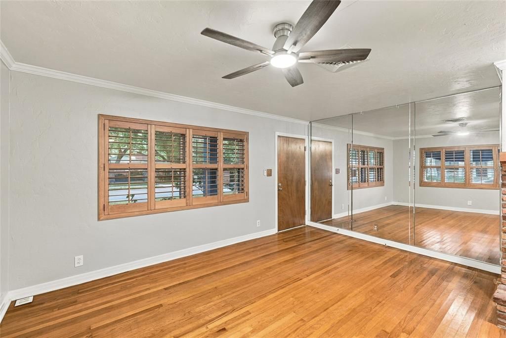 En Venta: $513,500 (3 camas, 2 baños, 1367 Pies cuadrados)