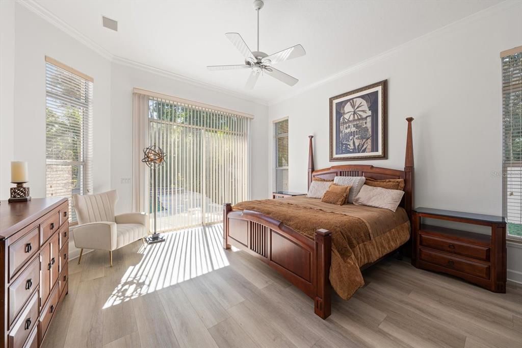 En Venta: $1,299,000 (4 camas, 3 baños, 3094 Pies cuadrados)