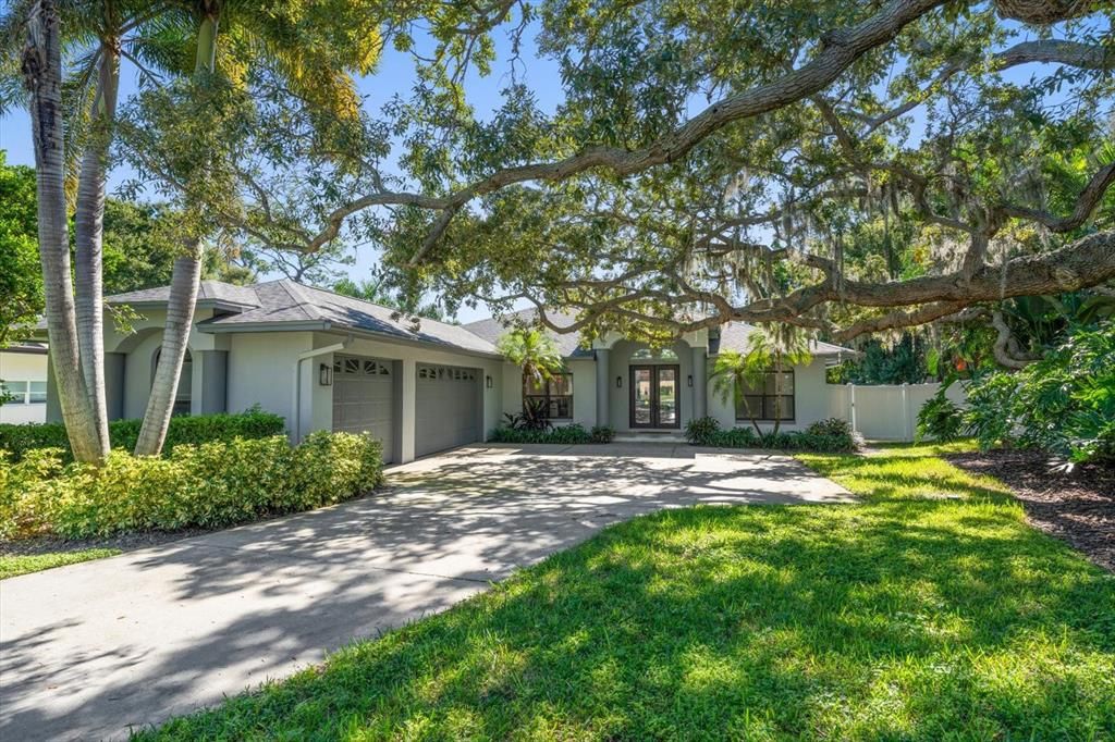 En Venta: $1,299,000 (4 camas, 3 baños, 3094 Pies cuadrados)