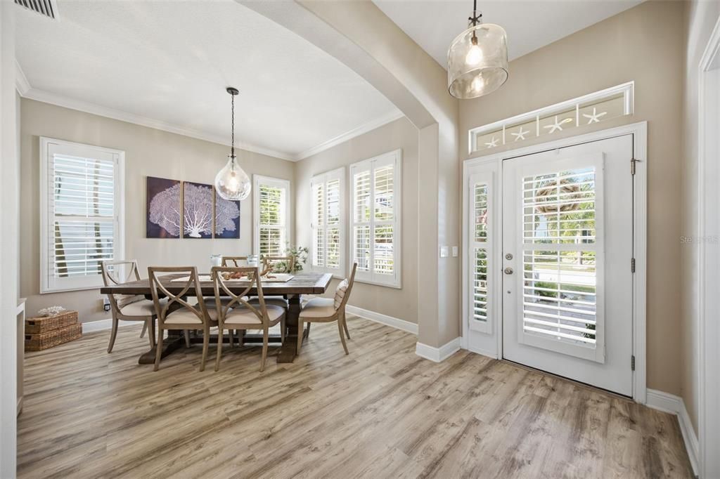 For Sale: $1,200,000 (4 beds, 2 baths, 2799 Square Feet)