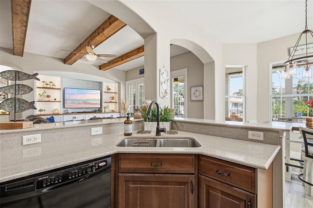 For Sale: $1,200,000 (4 beds, 2 baths, 2799 Square Feet)