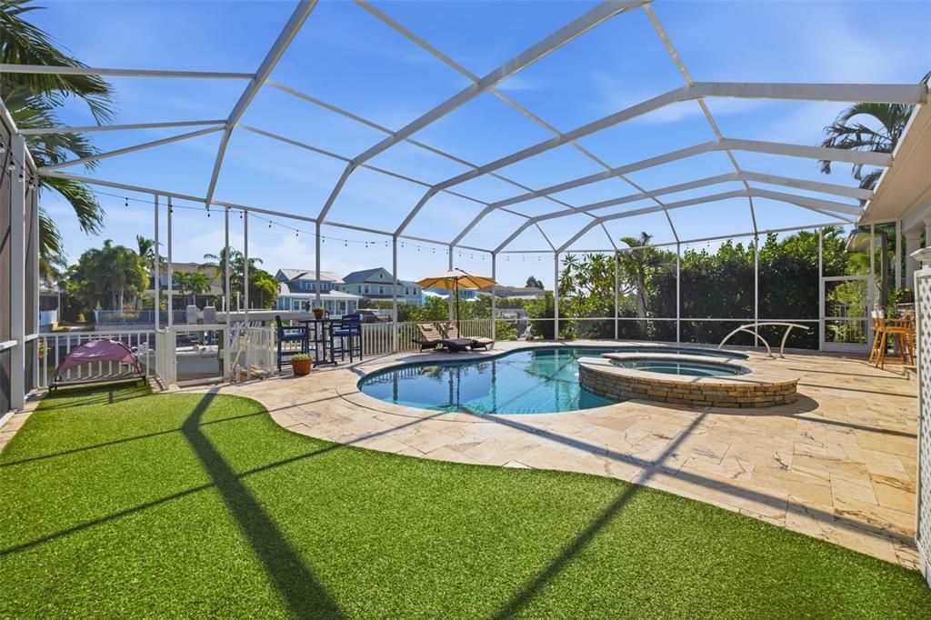 For Sale: $1,200,000 (4 beds, 2 baths, 2799 Square Feet)