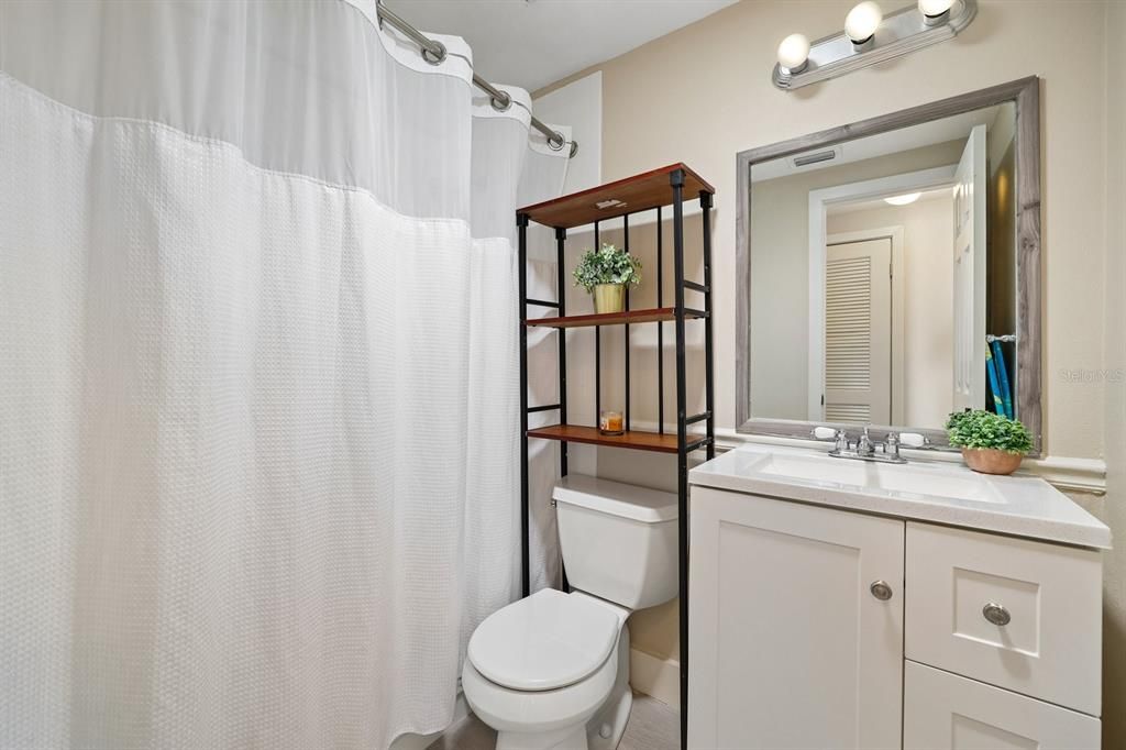 En Venta: $469,000 (3 camas, 2 baños, 2095 Pies cuadrados)