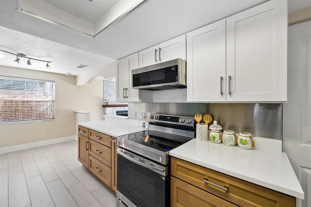 En Venta: $469,000 (3 camas, 2 baños, 2095 Pies cuadrados)