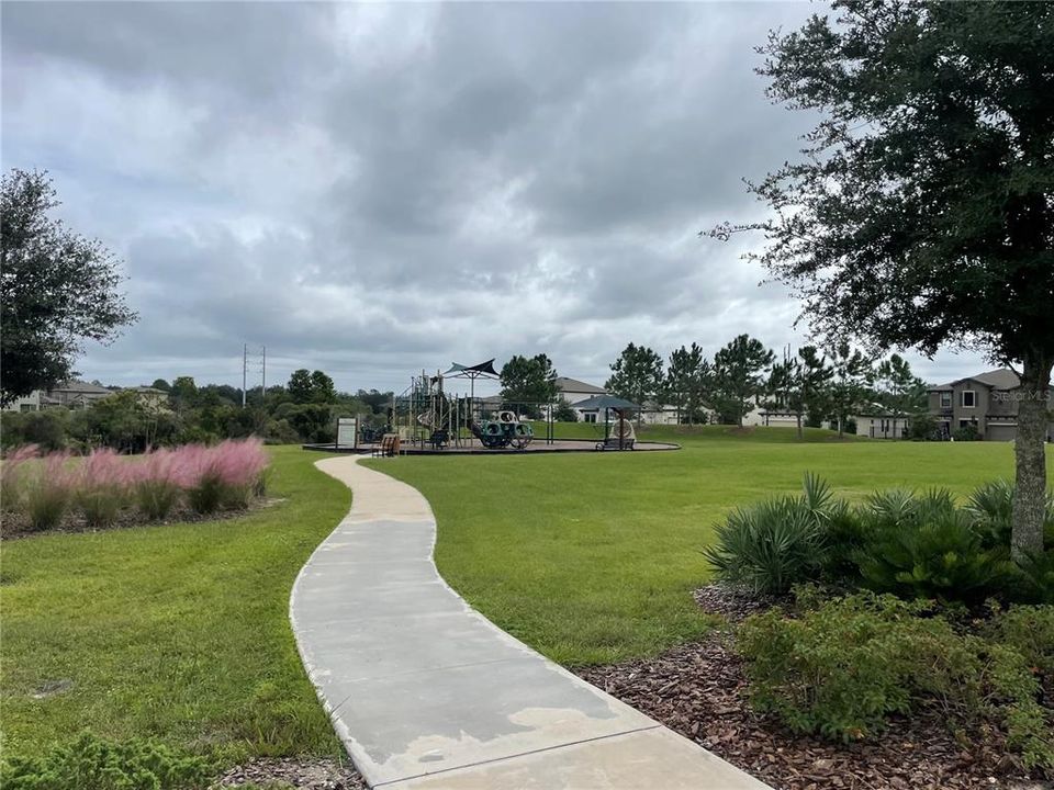 For Sale: $780,000 (5 beds, 4 baths, 4295 Square Feet)